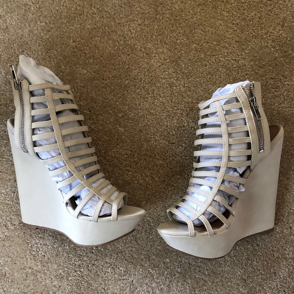 Steve Madden Xpert Wedge Sandal